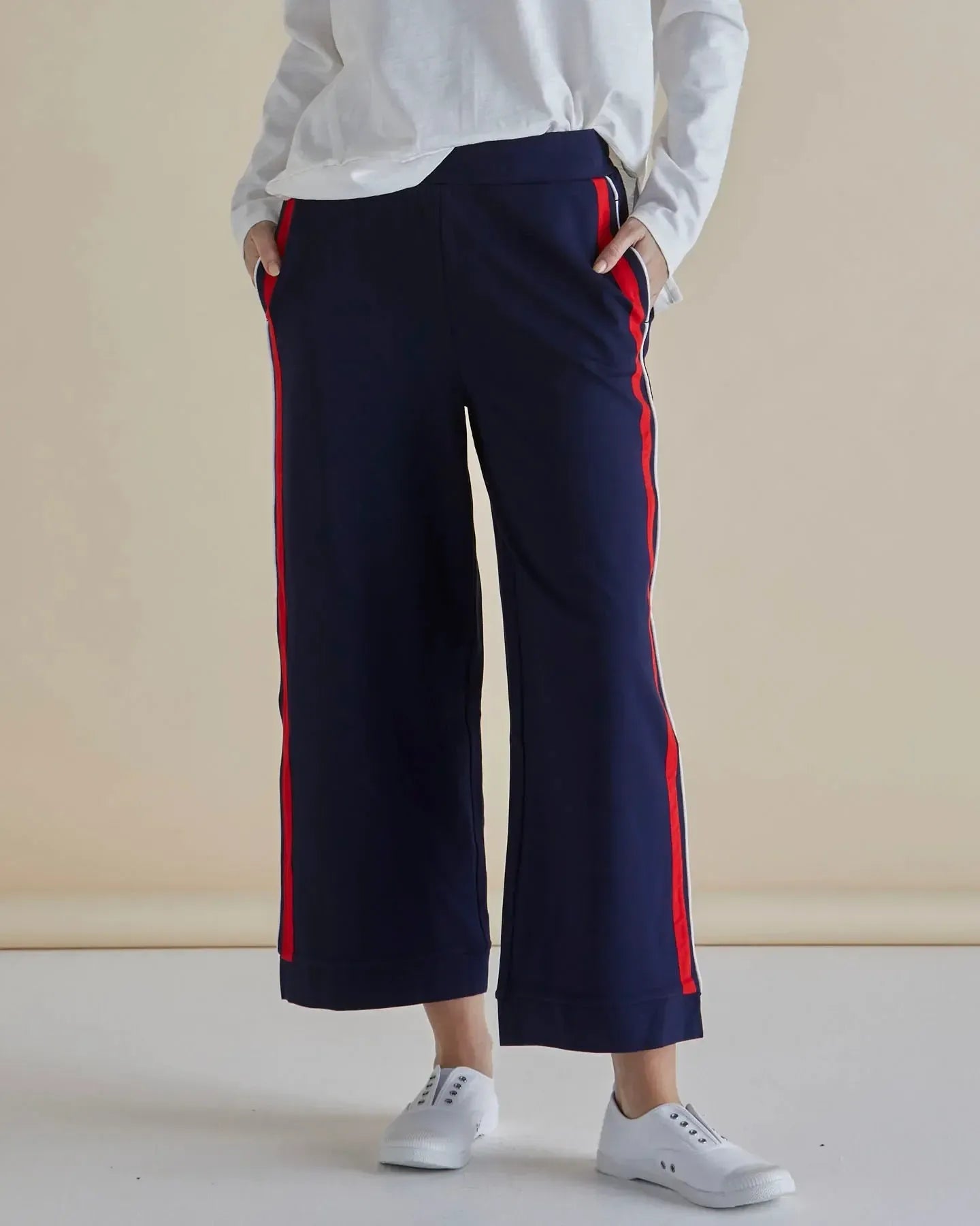 Tre's Bien Ponte Jogger - Navy-Pants-Betty Basics-The Bay Room