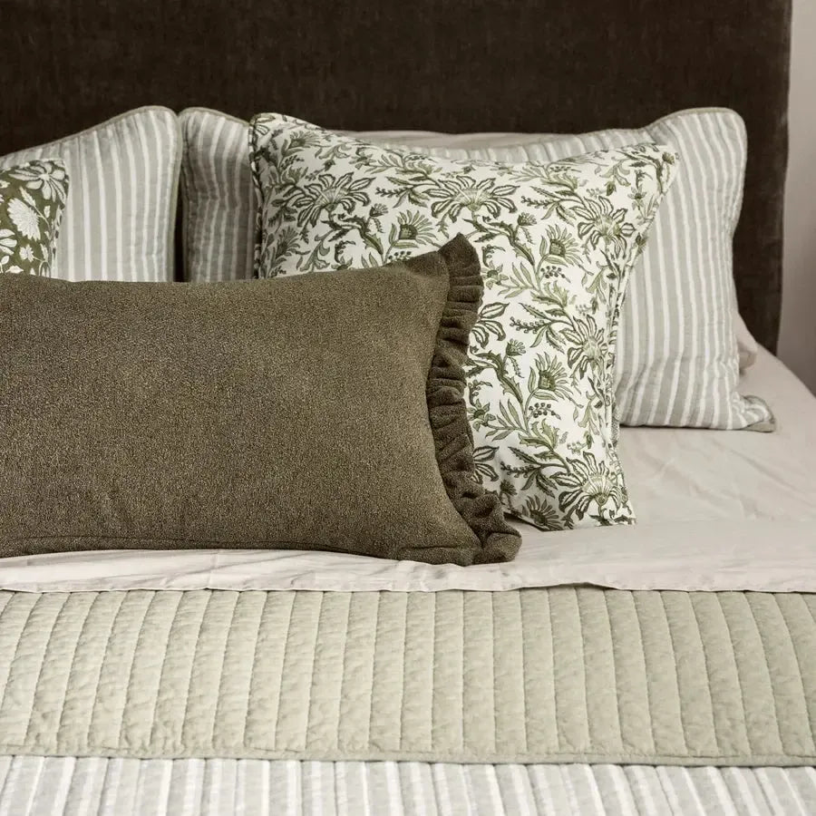 Willa Basil Frill Cushion 40x60cm