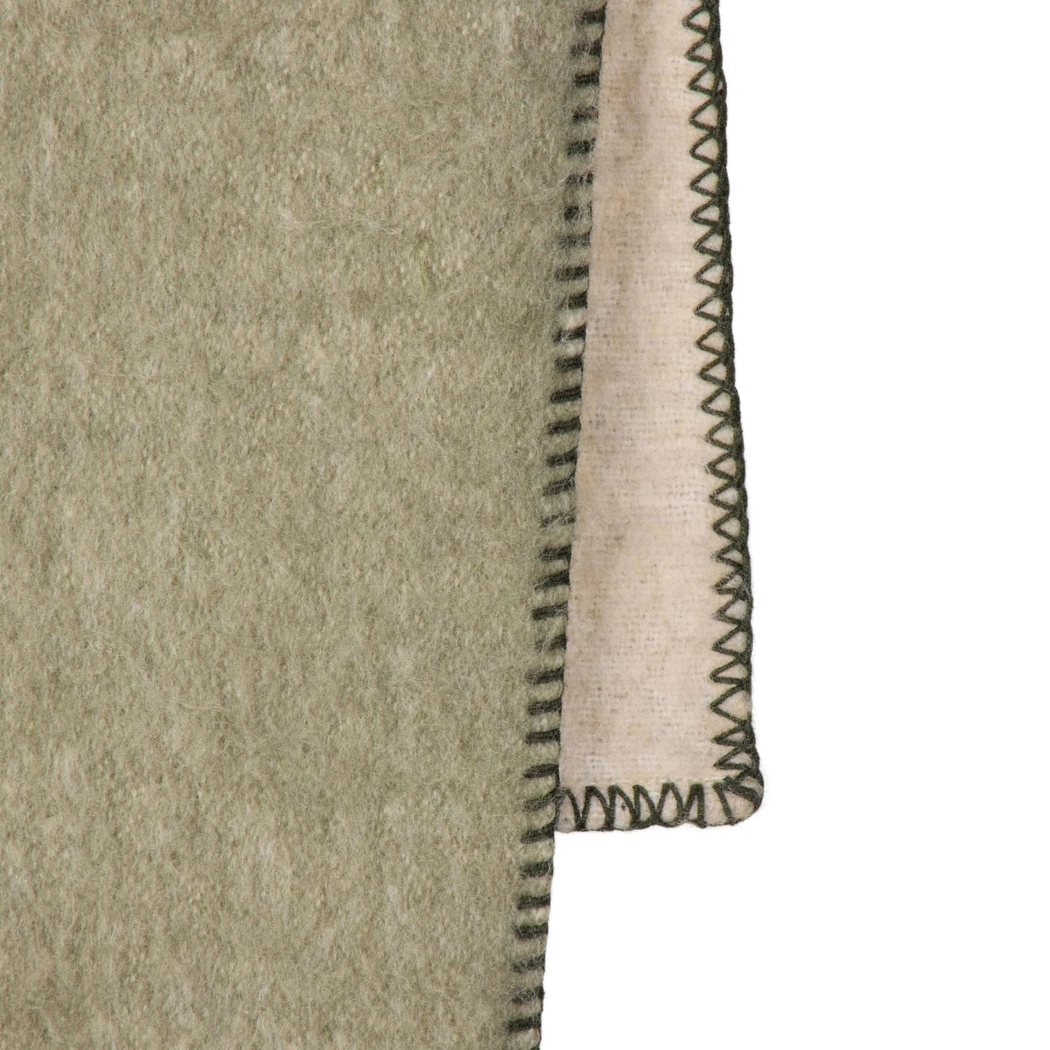 Avalon Stitch Throw 130x180cm Green