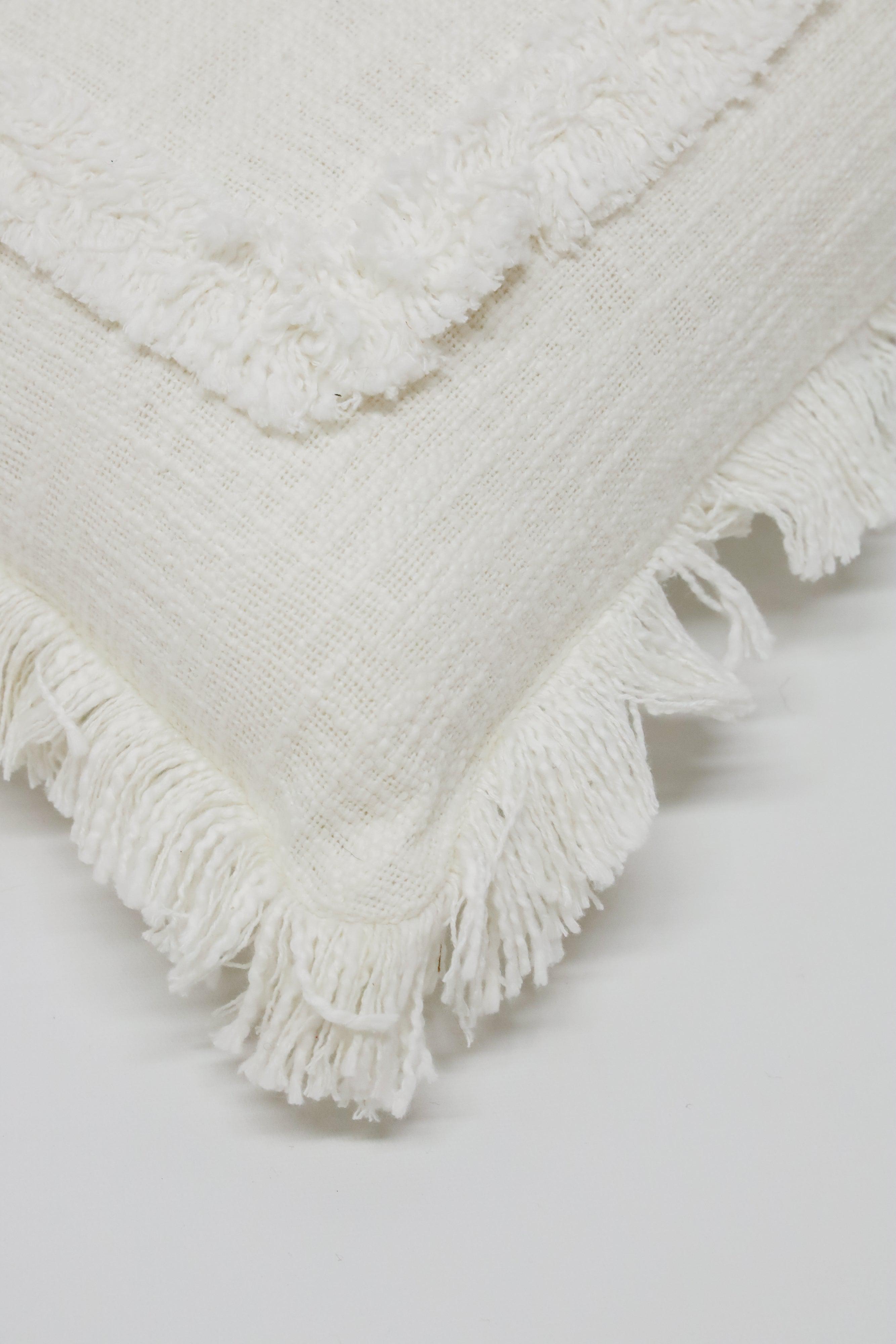 Amina Textured White Cushion 45x45cm-Soft Furnishings-Robert Mark-The Bay Room