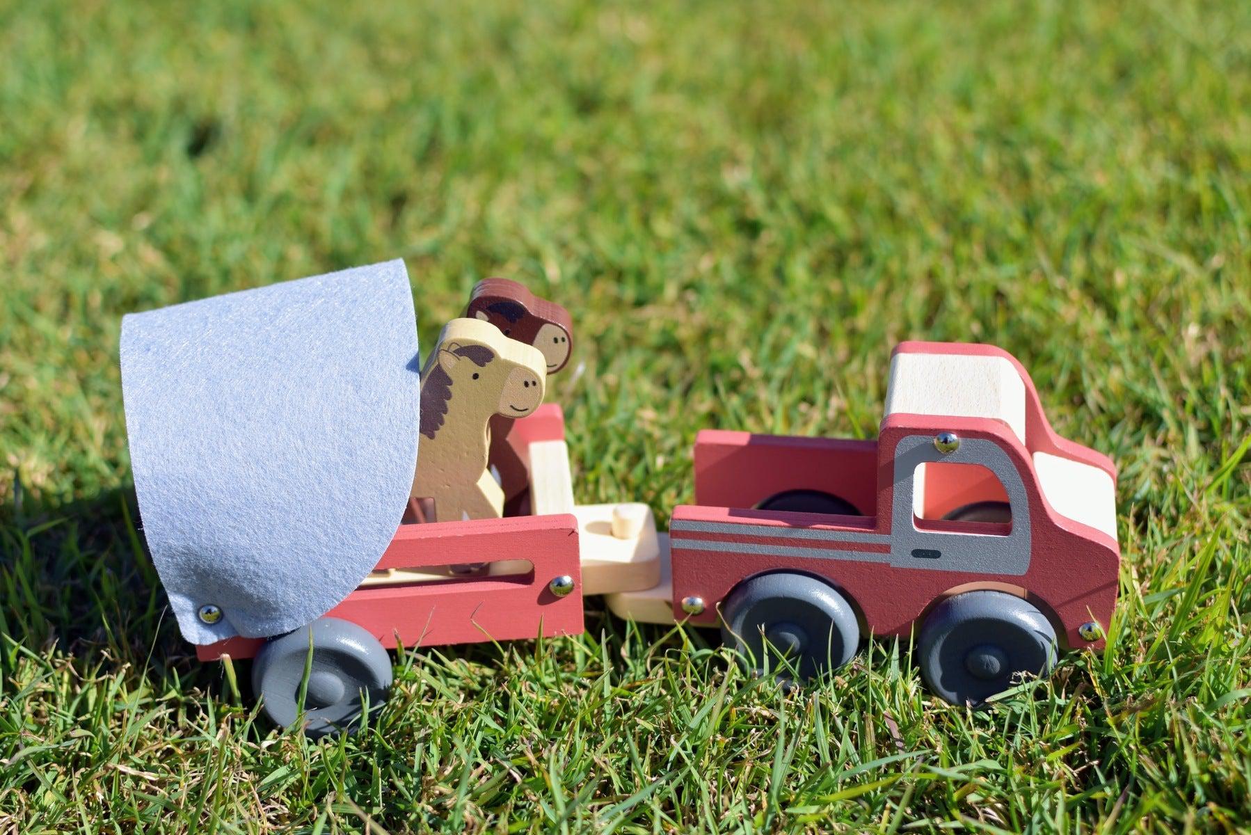 Wooden Truck with Horse Float-Toys-Eleganter-The Bay Room